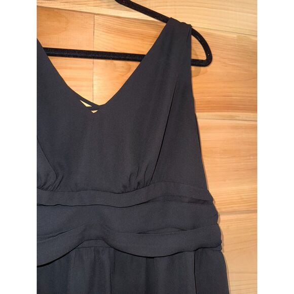 Women's Black Pleated Tank Top Blouse - Picture 2 of 4